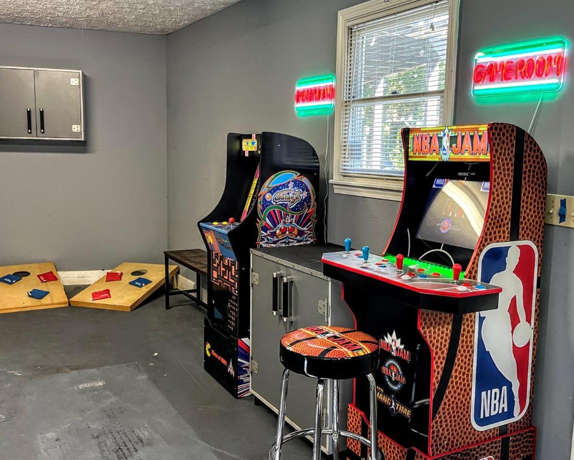 Ole Smoky Bnb - Game Room, Hot Tub, Mtn Views! Pigeon Forge Ngoại thất bức ảnh