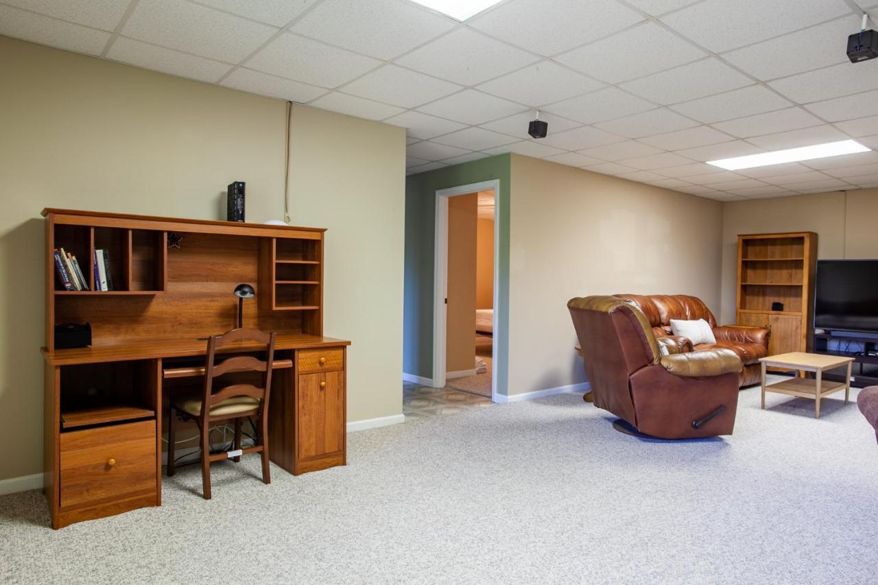 Ole Smoky Bnb - Game Room, Hot Tub, Mtn Views! Pigeon Forge Ngoại thất bức ảnh